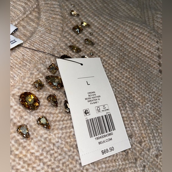 CROWN & IVY beige sweater knitted with golden stones - Picture 2 of 5